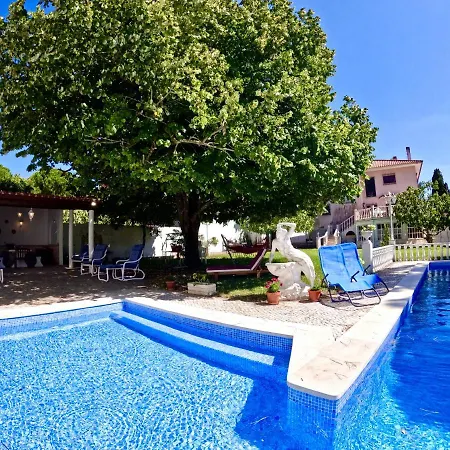 Yucca House Carcavelos