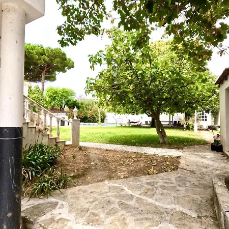 Holiday home Yucca House Carcavelos Carcavelos (Lisbon)