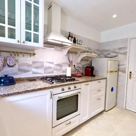 Holiday home Yucca House Carcavelos *