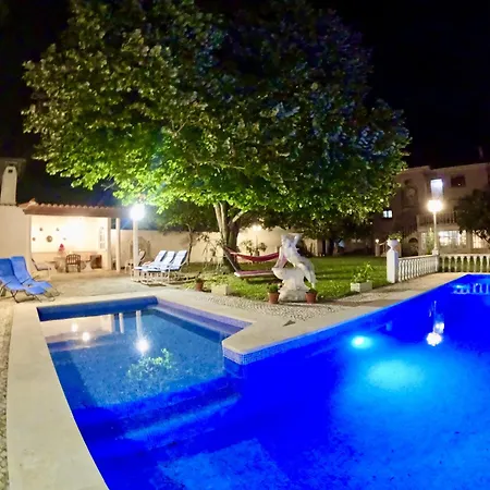 Yucca House Carcavelos Holiday home *