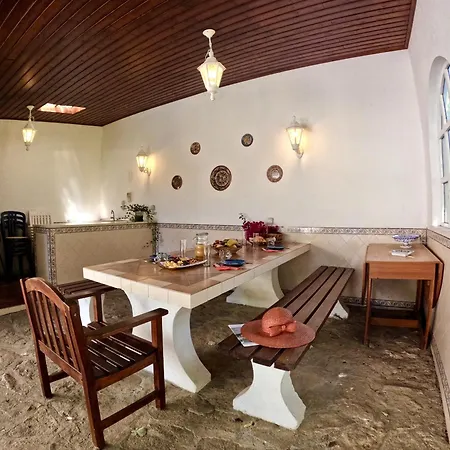 Yucca House Carcavelos *