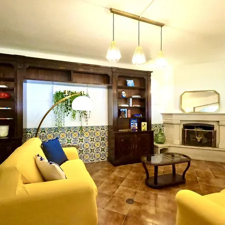 Holiday home Yucca House Carcavelos