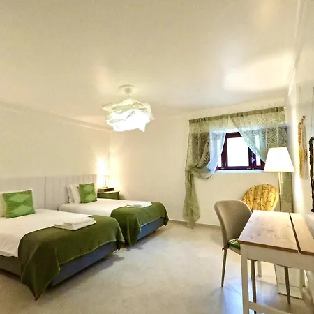Holiday home Yucca House Carcavelos *